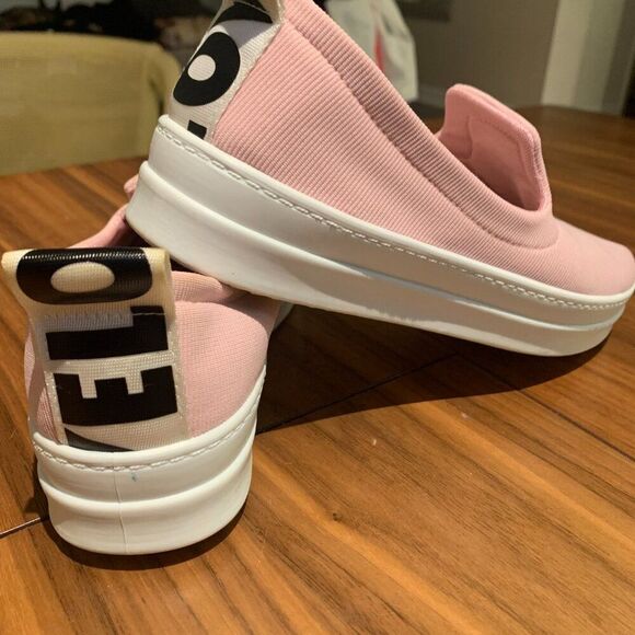 shoes, sneaker, runner, walking, size 8, pink, EUC, graphics, thick sole - Picture 2 of 16